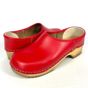 Buxa ZF1 Red Swedish Leather Anti-Slip Wooden Clogs Size US 7-7.5